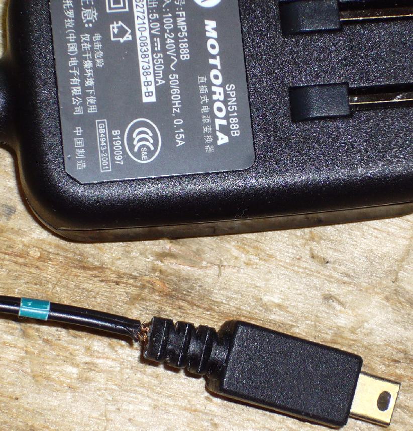 Motorola charger pic